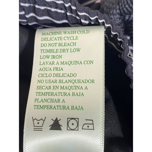 Tangerine Black & White Striped Shorts Elastic Waist Women’s Size Medium NWT - Picture 8 of 11